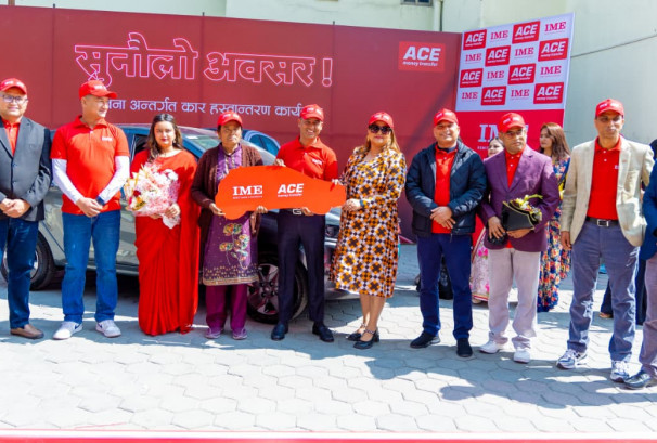 एस मनि ट्रान्सफरमार्फत आइएमई गरेका बद्री लामाले जिते टाटा टियागो ईभी कार