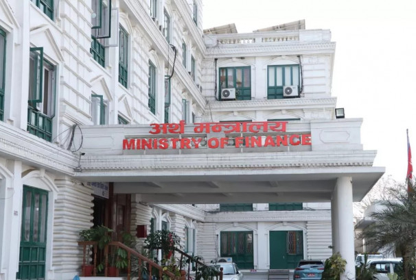 विकास बजेट आधाभन्दा बढी फ्रिज, राजस्वमा २ खर्ब ३९ अर्बको खाडल