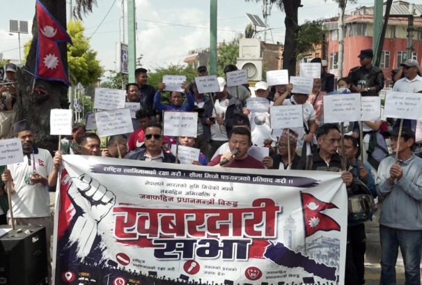 प्रधानमन्त्रीको सीमा सम्बन्धी अभिव्यक्तिविरुद्ध श्रम संस्कृति पार्टीको माइतीघरमा विरोध प्रदर्शन