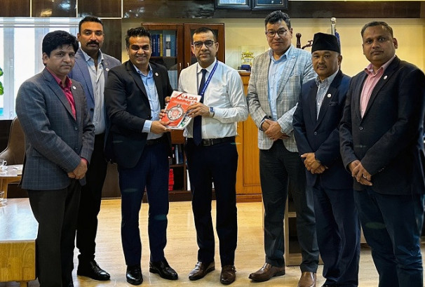 नाडा प्रतिनिधिमण्डल र अर्थ मन्त्रालयका राजस्व सचिव भूपाल बरालबीच भेटवार्ता