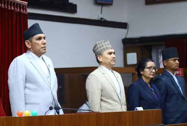 प्रधानमन्त्रीकोे सीमा अभिव्यक्तिबारे विवाद चुलिँदा राष्ट्रियसभा फेरि अवरुद्ध