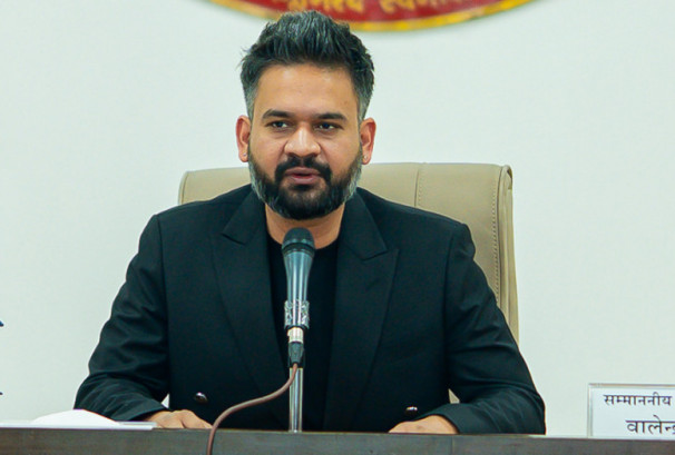 निर्यात प्रवर्द्धनबारे व्यवसायीसँग छलफल गर्दै प्रधानमन्त्री शाह