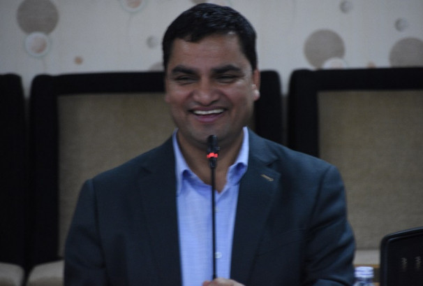 खुद्रा काममा मात्र नअल्झिई स्वास्थ्यको प्रणालीगत सुधारमा लाग्न सरकारलाई प्रदीप पौडेलको सुझाव