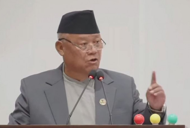 प्रधानमन्त्रीको सुनको स्रोतमाथि कांग्रेसको प्रश्न: ‘छानबिन हामीबाटै सुरु होस्, प्रधानमन्त्री तयार हुनुहुन्छ?’