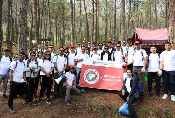 ग्लोबल आइएमई बैंकद्वारा प्लाष्टिक फोहोर संकलनसहित हाइकिङ कार्यक्रम आयोजना