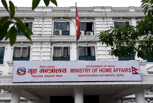 बाढीपहिरोको बिपतमा फस्नुभयो ? उद्धारका लागि यी नम्बर फोन गर्नुस्