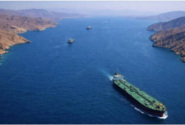 ‘होर्मुज अब बन्द’ ! युद्धविराम उल्लङ्घनपछि रुष्ट बन्यो इरान, 'बिनाअनुमति जहाज आए उडाइदिन्छौं'