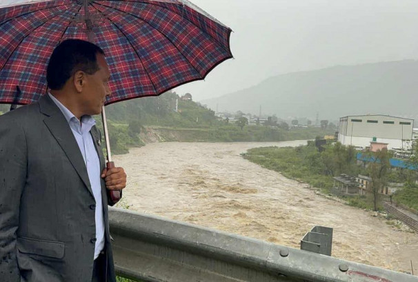 पहिलोपटक सरकार 'महसुस' भयो, नागरिकले पनि 'सहयोग'को हात बढाए !