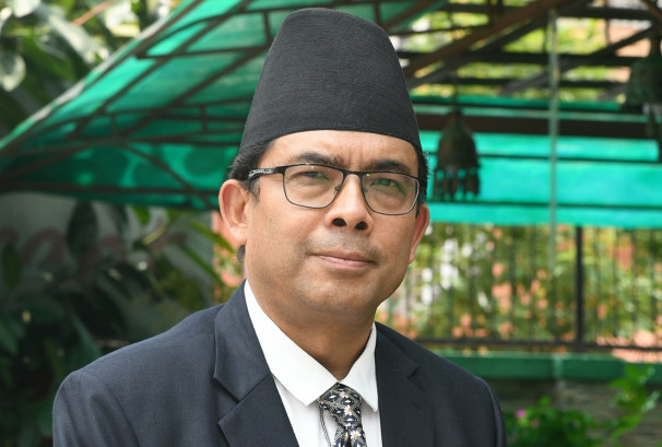 नयाँ सरकार आउनुअघि नै योजना आयोगका उपाध्यक्ष श्रेष्ठको राजीनामा, गभर्नरलगायतले के गर्लान् ?