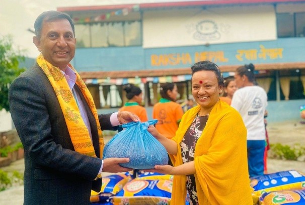 सिटिजन्स बैंकद्वारा रक्षा नेपाललाई सहयोग प्रदान