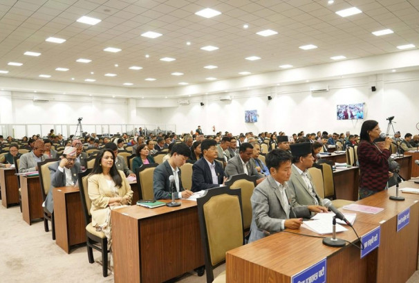 प्रतिनिधिसभा बैठक भोलि बिहान ११ बजेसम्म स्थगित