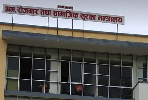 केही खाडी देशका लागि पुनः श्रम स्वीकृति खुला, श्रमिकलाई राहत