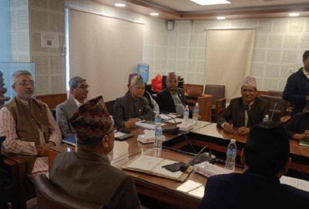 सरकार र शिक्षक महासंघबीचको सहमतिमा विद्यालय कर्मचारी परिषद्को असहमति