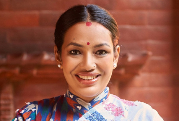 राईड सेयरिङ सेवामा आबद्ध सवारीलाई आधिकारिक चिन्ह उपलब्ध गराउन सांसद तामाङको माग