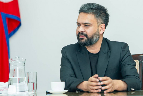 निर्माण व्यवसायीसँग प्रधानमन्त्री शाहको छलफल, भुक्तानी समस्या समाधानमा सकारात्मक