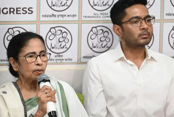 पश्चिम बंगाल चुनाव नतिजापछि ममता बनर्जीको राजीनामा नदिने अडानले बढ्यो राजनीतिक बहस