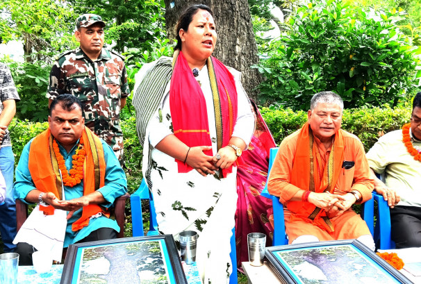 वन र वातावरण जोगाउन नसके मानव अस्तित्व नै संकटमा पर्छ : मन्त्री चौधरी
