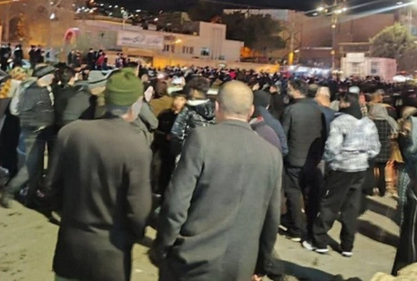 ईरानमा बढ्दो महँगीविरुद्ध प्रदर्शन चौथो दिन पनि जारी