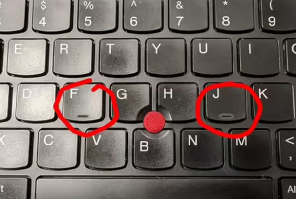 किबोर्डको ‘एफ’ र ‘जे’ बटनमा किन हुन्छ मार्किङ लाइन ? २३ वर्षअघि लिइएको थियो प्याटेन्ट राइट