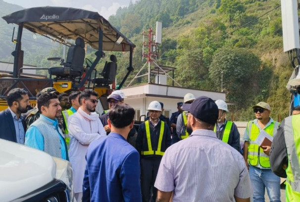 पूर्वाधार विकासमन्त्री सुनिल लम्सालले गरे नागढुङ्गा–मुग्लिङ सडक निरीक्षण