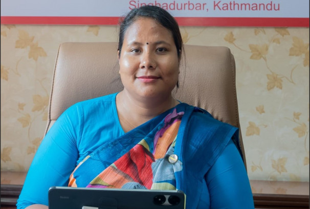 मन्त्री चौधरीद्वारा  व्यावसायिक प्राङ्गारिक मल उत्पादकहरूको  विवरण संकलन सुरु