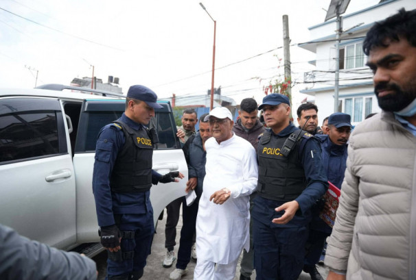 ओलीलाई तुरुन्त रिहा गर्न सर्वोच्चको इन्कार