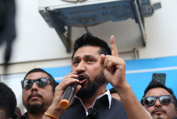 पर्सा अदालतको आदेशपछि रवि लामिछानेविरुद्धको संगठित अपराध हट्यो, मुद्दा आर्थिक दायरामा सीमित