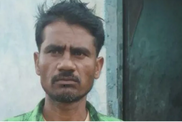 ऋणमा डुबेका मजदुरले ८० लाखको हीरा पाएपछि...
