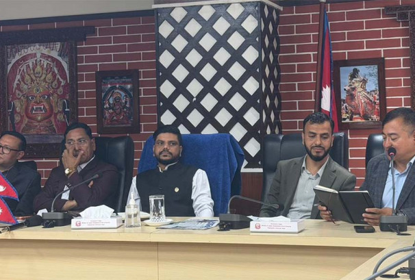 ‘फ्रि भिसा–फ्रि टिकट’ व्यवस्था परिमार्जन गर्ने सरकारको तयारी