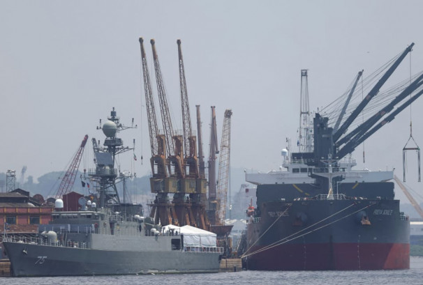 श्रीलंकाको तट नजिकै इरानी नौसेनाको जहाज डुब्दा कम्तीमा ८० जनाको मृत्यु