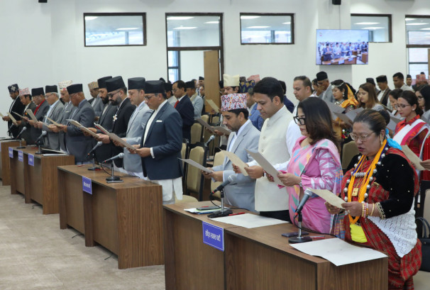 सांसदका स्वकीय सचिव नियुक्ति तीव्र, स्नातक उत्तीर्ण हुनैपर्ने