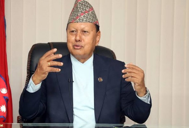 कांग्रेस फुटाउने होइन, अर्को पार्टी बनाउने होःमोहन बस्नेत