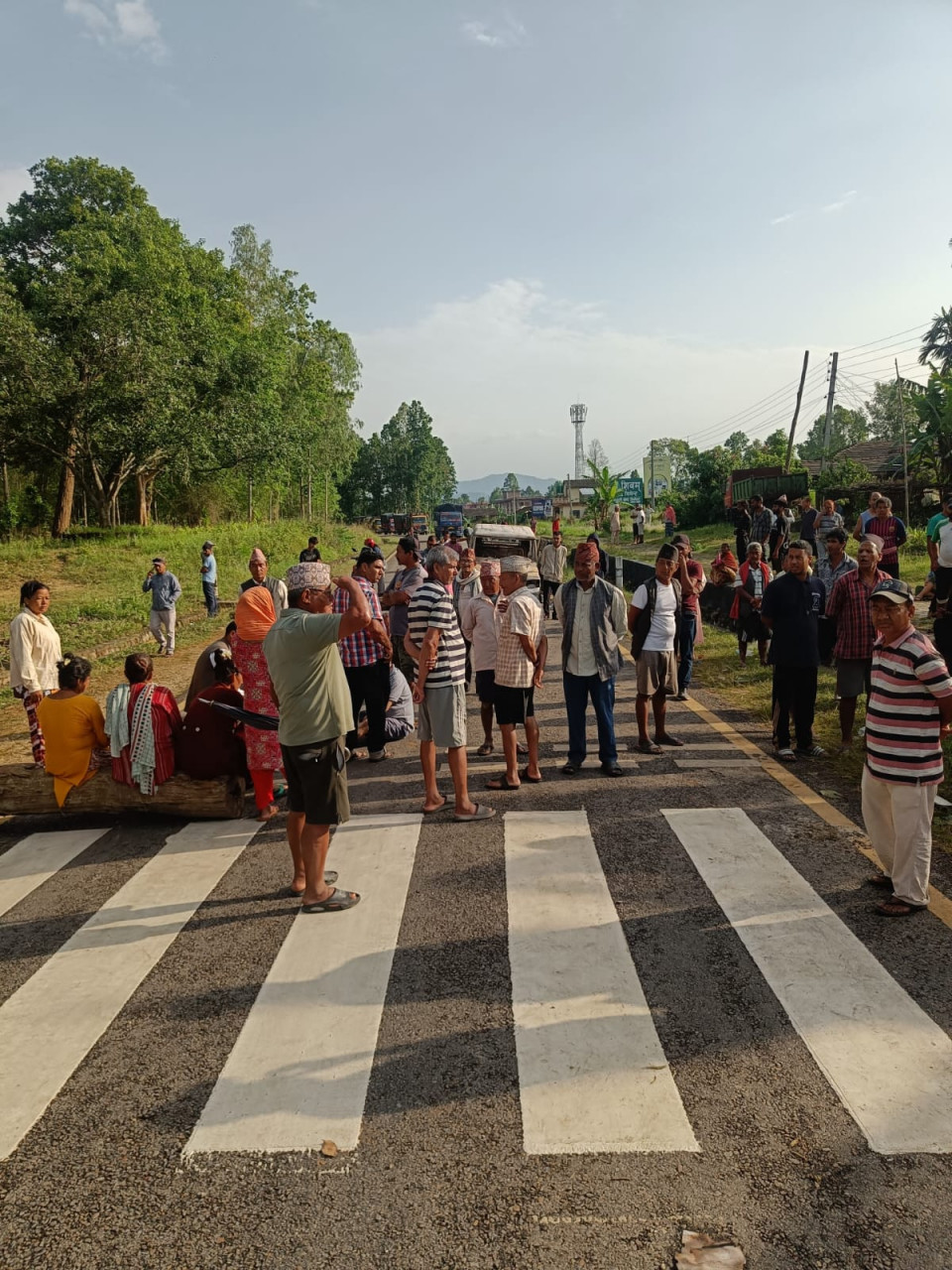बस्ती हटाउने तयारीपछि महोत्तरीको कालापानी तनावग्रस्त, प्रशासन–स्थानीयबीच वार्ता