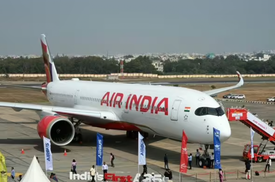 बोइङको विमान दुर्घटनापछि सेयर मूल्यमा ठूलो गिरावट, लगानीकर्ता चिन्तित