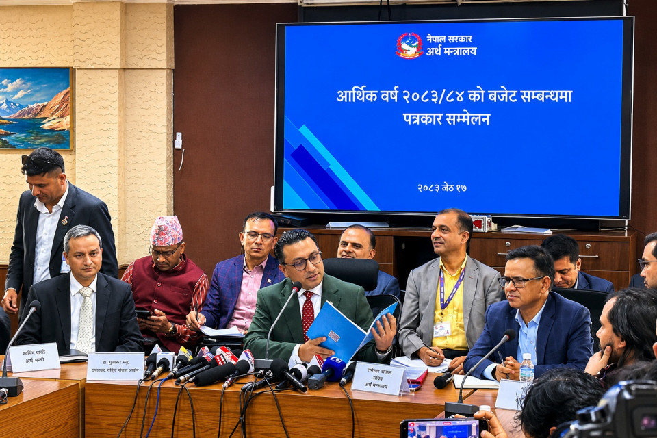 ‘निजी क्षेत्रले यति धेरै सुविधा पाउँछु भनेर सोचेको थिएन’ : वाग्ले