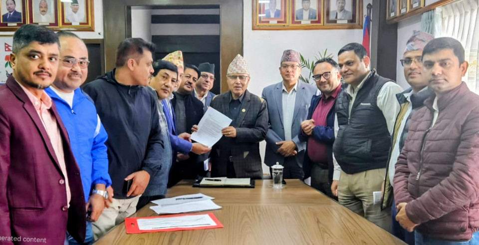 डबल आईजीन कार्यान्वयनमा ढिलाइ नगर्न लगानीकर्ताको दबाब, जवाफमा अर्थमन्त्रीले के भने ?