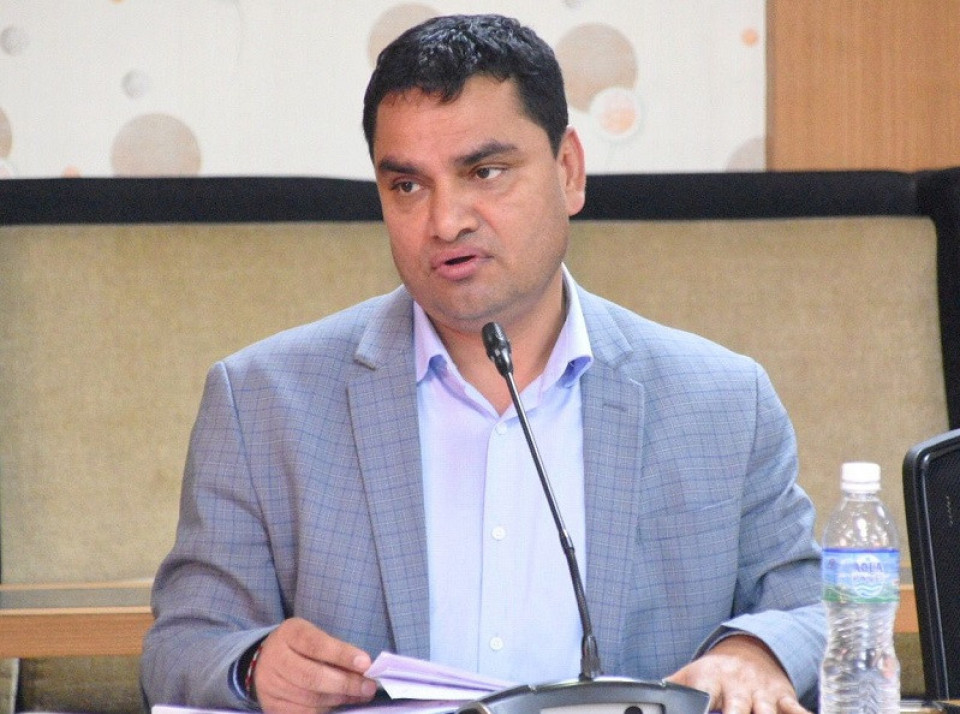 स्वास्थ्य महामारी नियन्त्रण तयारी थाल्न स्वास्थ्य मन्त्री पौडेलको सक्रियता