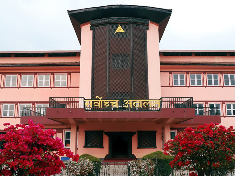 सांसदलाई स्वकीय सचिव दिने निर्णयमाथि सर्वोच्चको प्रश्न, सरकारसँग माग्यो लिखित जवाफ