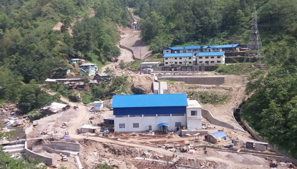 भारी वर्षाले जलविद्युतमा बितण्डा: १० जिल्लाका ३२ आयोजना प्रभावित, १८० मेगावाट उत्पादन बन्द