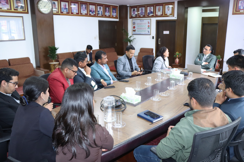 शेयर बजारमा लगानीको स्रोत जाँच नगर्ने अर्थमन्त्रीको घोषणा, इन्साइडर ट्रेडिङविरुद्ध भने कडा नीति