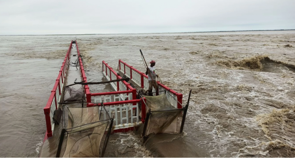कोशीमा २०६५ सालको बाँध फुट्दाको भन्दा दोब्बर बढी पानी, सबै निकाय उच्च सतर्कतामा