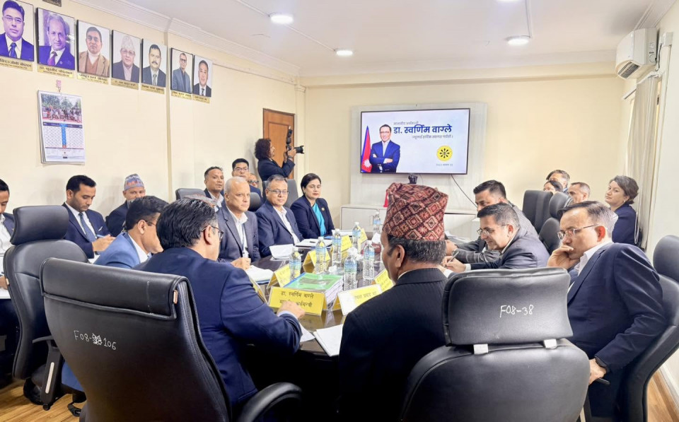 राष्ट्र बैंककै हैसियतमा सेबोनलाई उभ्याउन अर्थमन्त्रीको निर्देशन, ‘विचलनरहित र गह्रुँगो नियामक बन्नुस्’
