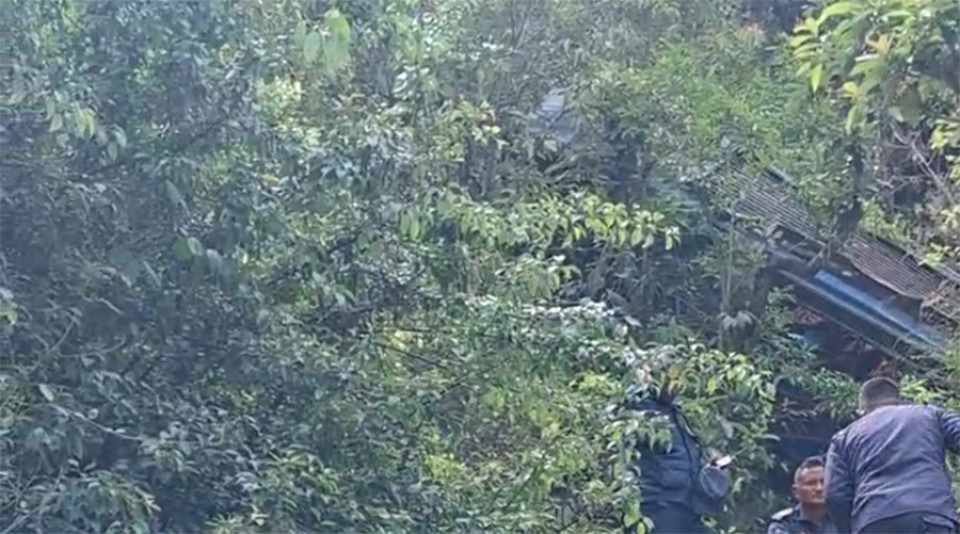 अर्घाखाँची बस दुर्घटनामा २ को मृत्यु, २५ घाइते, उद्धार कार्य जारी