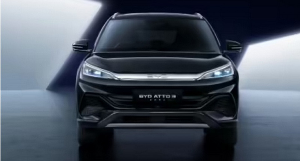 बीवाईडीको नयाँ कार सार्वजनिकः ९ मिनेटमै फुल चार्ज, दिन्छ ६३० किलोमिटरको रेञ्ज