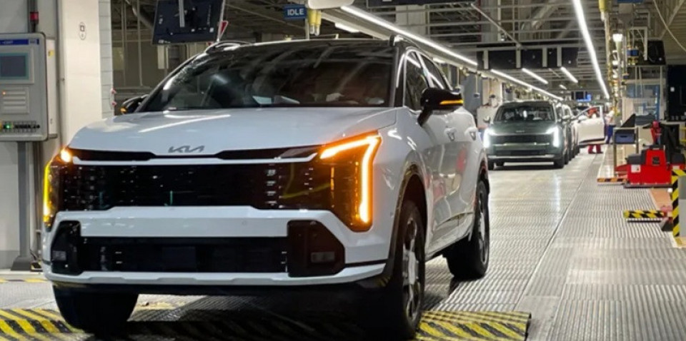 स्लोभाकियाको बन्यो विश्वकै शीर्ष कार निर्माता, वार्षिक कति कार उत्पादन हुन्छ ?