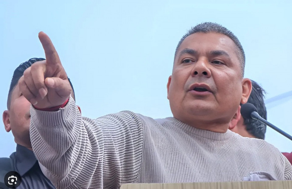 दशैंको आसपास नेपालमा विदेशी सेना भित्रिने दुर्गा प्रसाईको दाबी