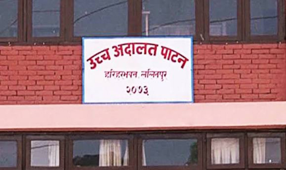 रातो पासपोर्ट दुरुपयोग प्रकरणमा संविधानसभाका तीन सदस्यलाई जेल सजाय