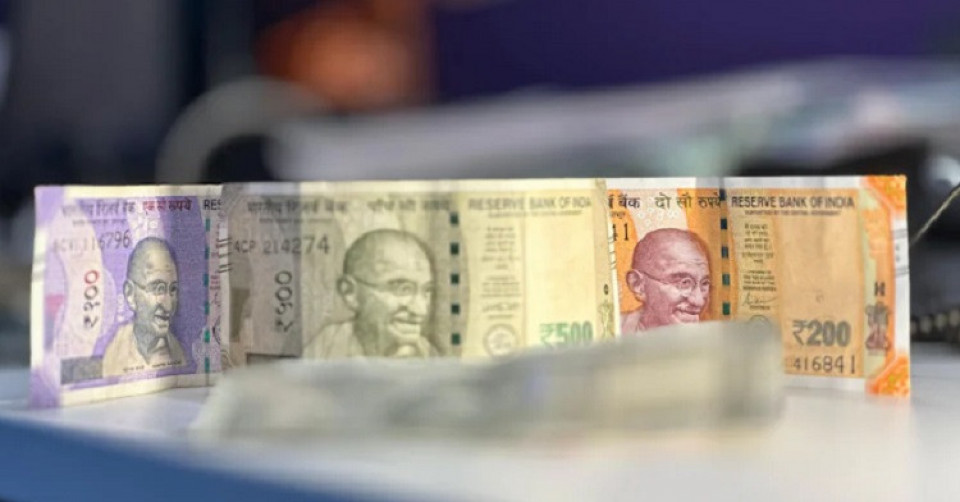 विश्वको छैटौँ ठूलो अर्थतन्त्रमा झर्यो भारत