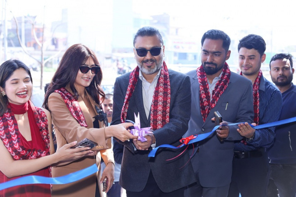 कजारियाद्वारा जनकपुरमा नयाँ एक्सक्लुसिभ शोरूम सञ्चालन