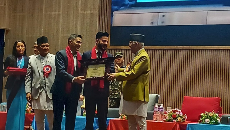 माभोरियन सिस्टम्सलाई ‘राष्ट्रिय सूचना प्रविधि पुरस्कार २०८२’ प्रदान
